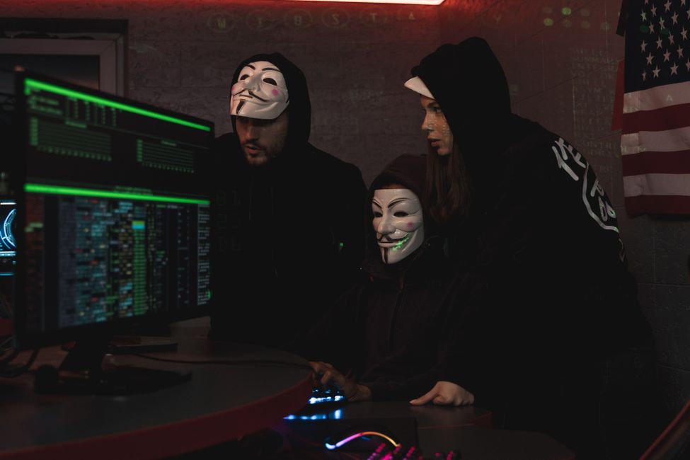 马斯克：Cybercab电机弃用稀土，续航不变